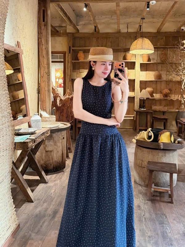 Váy Maxi Kẻ Xanh Khoá Ngực Sát Nách Dáng Dài Dress Top Nữ Women