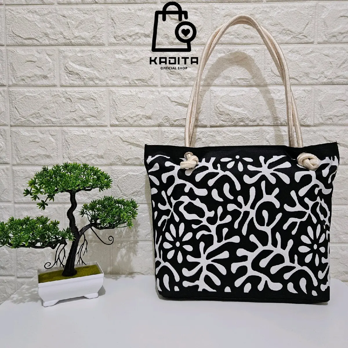 Kadita - Tas Wanita Tote Bag Motif Batik Alina Tali Sumbu Kekinian Terbaru Estetik Kanvas