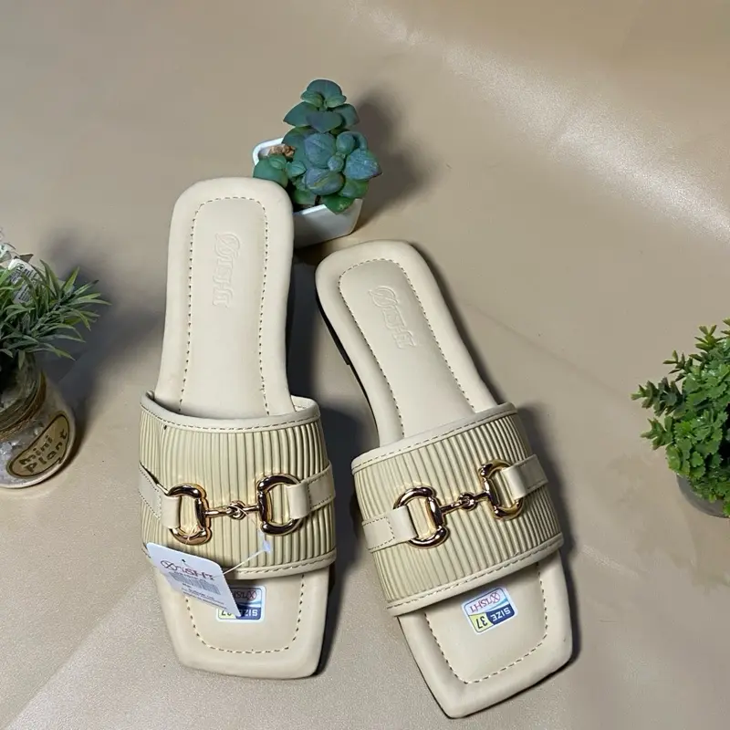ISHI Sandal Selop Wanita Casual Terbaru Super Empuk Anti Slip Sendal Cewek Karet Shoes teplek premium 4