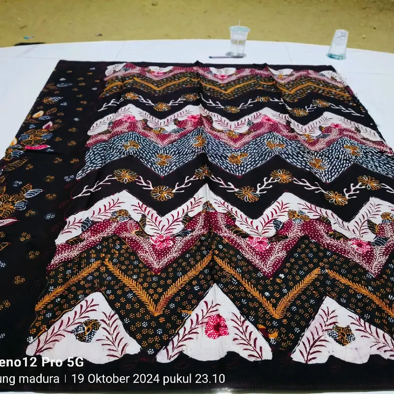 sarung batik tulis madura bahan halus lembut 5