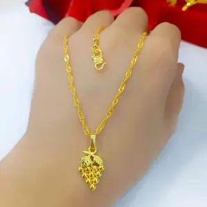 Kalung anggur wrn24karat antikarat awet tiaphari