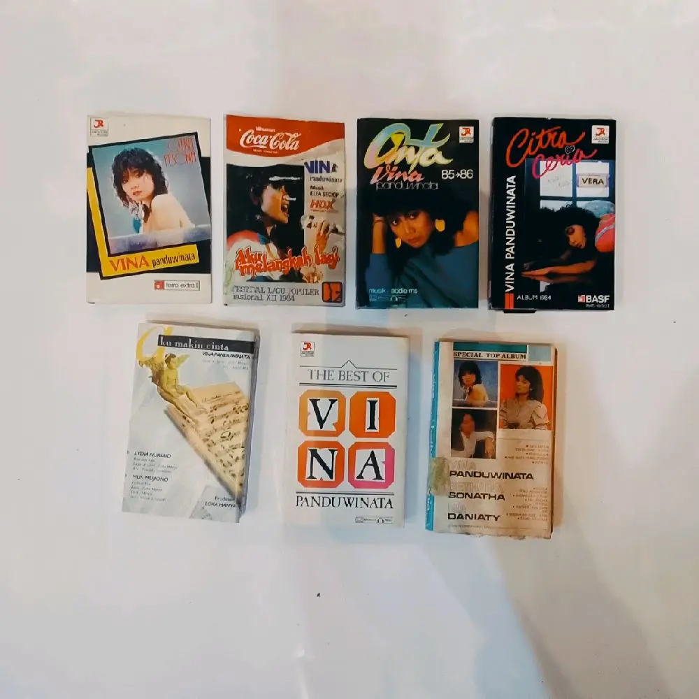 Kumpulan Kaset Pita Vina Panduwinata