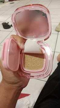 Product Review of 【Hot】Glad2Glow Perfect cover cushion dengan kandungan skincare mencegah kekusaman dan kulit kering sepanjang hari G2G Concealer Foundation Wajah Extract Mencerahkan Lasting Compact from u**❀ 2