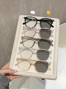 5 pares de gafas de sol que cambian de color, diseño que estiliza el rostro, ideales para el uso diario, estilo urbano, festivales de música y fotografía de viajes