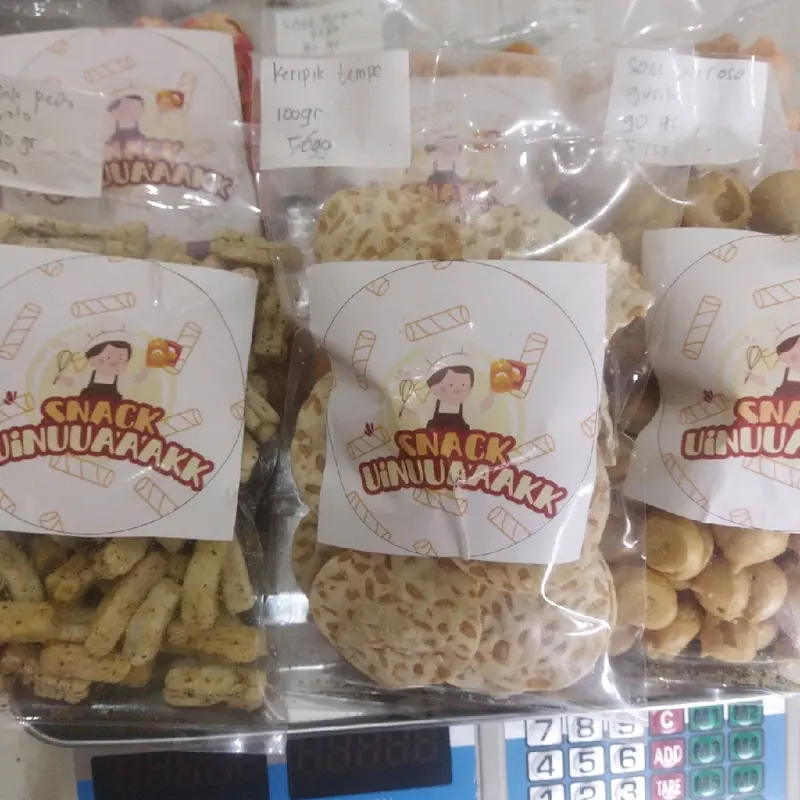 Paket Jajan Murah 30K Dapat 6 Bungkus Spesial Live Gift Food Snack Pedas Gurih - Manis 0