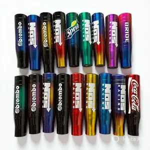 Tongkat Perseneling Momo Berbagai Motif dengan Desain Warna-warni dan Logo