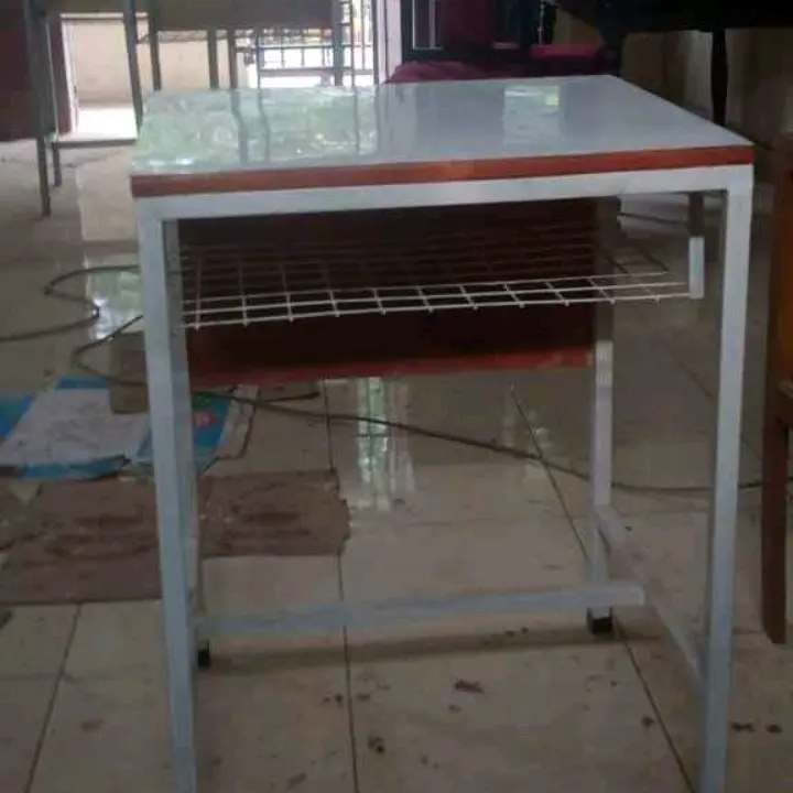 Set Meja dan Kursi 1 Person untuk Sekolah