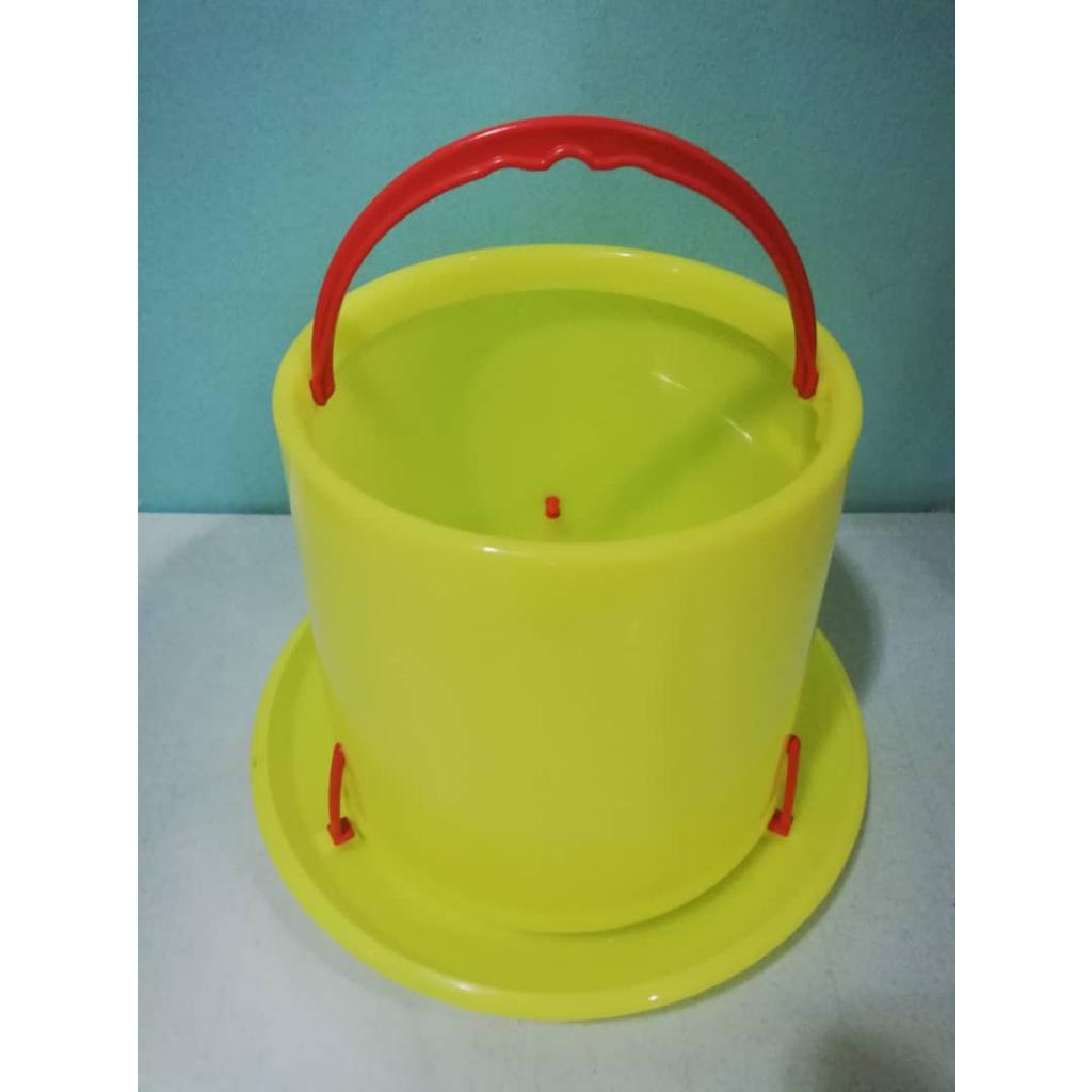 Chicken Duck Bird Feeder Food Feed Container Large 28cm x 36cm x 36cm Bekas Dedak Makanan Ayam Itik Burung Besar AS2410