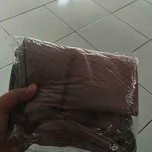 Blanket On The Go Selimut Bayi Clip On Penutup Menyusui 3in1 Diamond Knit Polos Premium QYO-QYO.