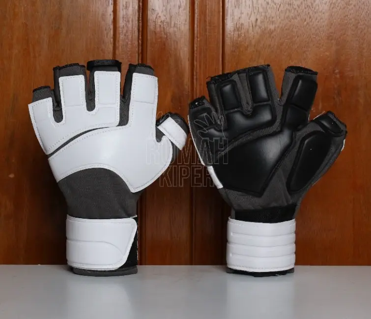 DOMINATOR 2.0 HALF FINGER GLOVE  ( SKU: GLF01 ) Sarung Tangan Kiper Futsal