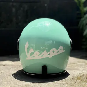 Helm Vespa Green Relax Hijau