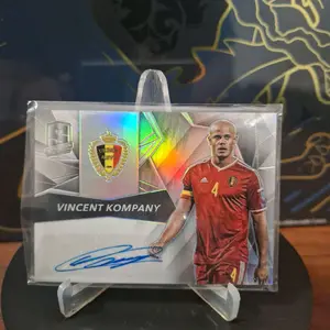Vincent Kompany Autograph Panini Spectra Soccer - Belgium