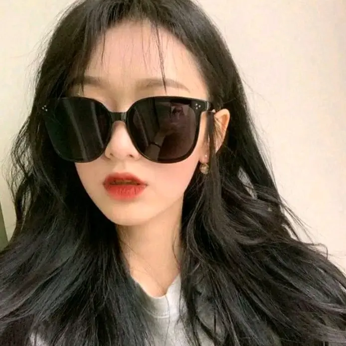 Kacamata hitam sunglasses korean style fashion dewasa pria dan wanita unisex model terbaru warna hitam aksesoris 3