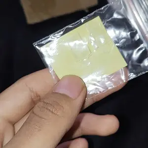 Lem Boneka Transparan Acrylic Tanpa Jejak | Perekat Boneka Malaikat Pipi Boneka | Lem Tempel Aksesoris Boneka Kuat & Fleksibel | Perekat Mini DIY Doll Accessories | Cocok untuk Boneka Pajangan Kotak Buta Blind Box