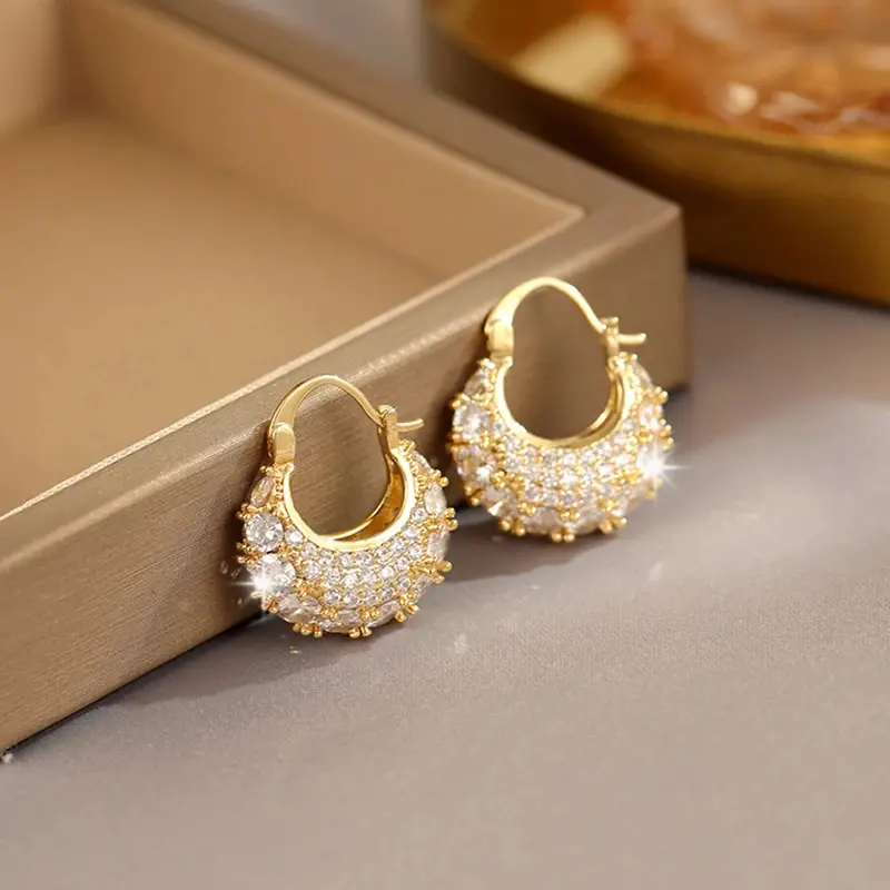 New Fashion Classic Temperament Earrings Gift Women's Jewelry Earrings