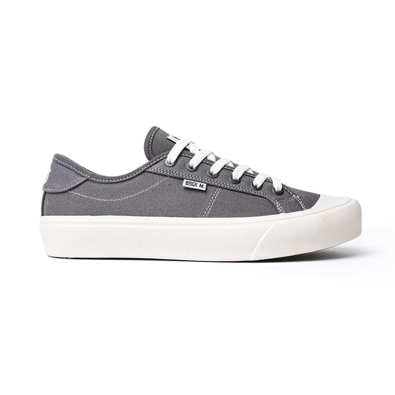 Brick Mansions - Urban Street Grey White Sepatu Sneakers Casual Pria Wanita Shoes Snekers Black 2