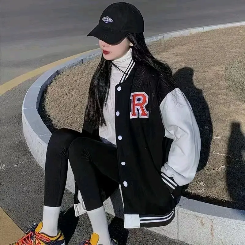 JAKET VARSITY kombinasi Hitam Putih logo tulisan R Jaket VARSITY BASEBALL Kancing DepanDEPAN  JAKET viral 2024 JAKET murah ukuran 6XL 5XL 4XL 3XL 2XL XL L M S Katun Fleece bisa custem nama