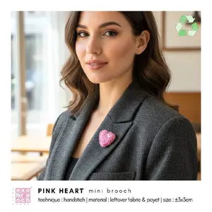 Exobrooch Pink Heart | Mini Brooch | Handmade Bros Hijab | Aksesoris Ramah Lingkungan | Material Leftover Flanel & Payet