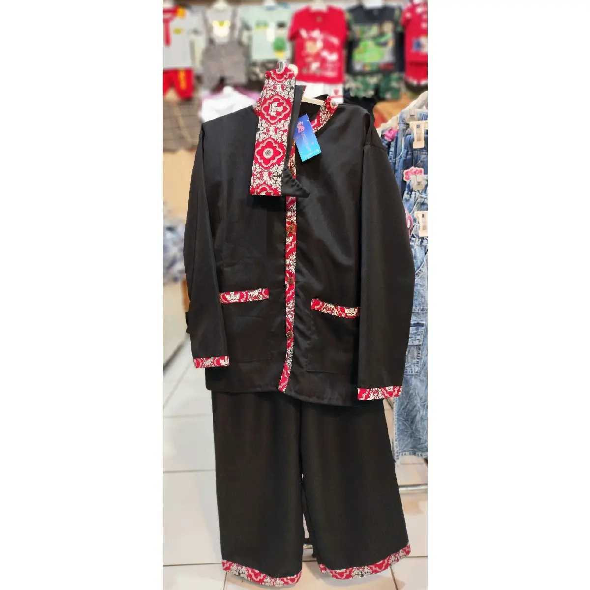 Baju pangsi anak TK / Baju pangsi anak SD / Baju Pangsi anak Laki Laki / Motif batik merah