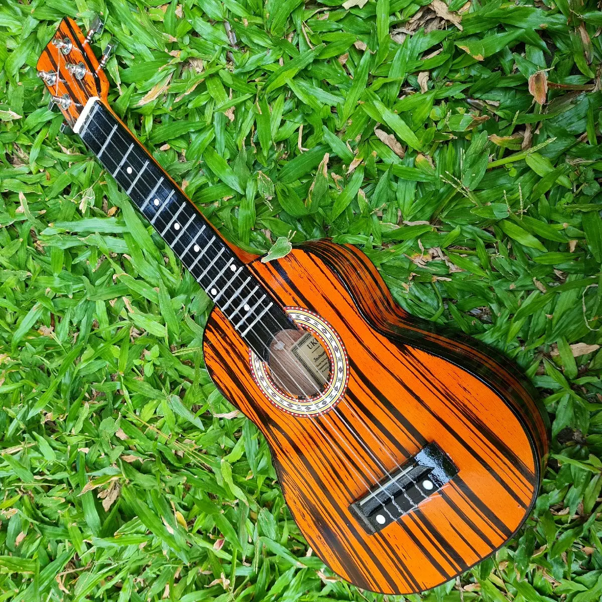 KYLA UKULELE MOTIF SERAT KAYU