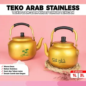 AULEAA - Teko Air Zam-zam Arab Stainless Gold Edition 1 Liter & 2 Liter Bahan Logam Premium dengan Desain Elegan dan Aksen Kaligrafi Bermakna Cocok untuk Haji & Umroh