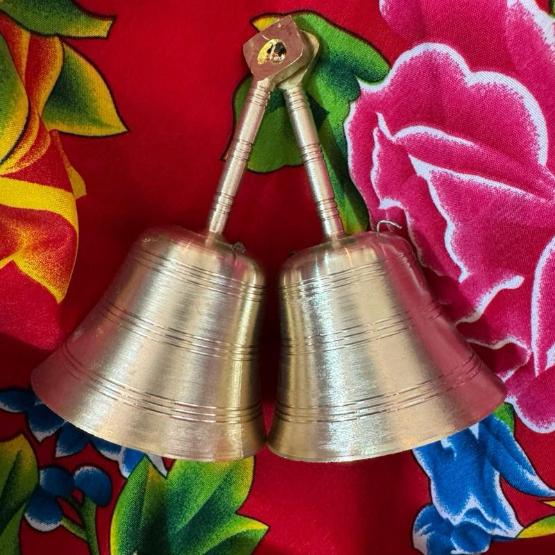 Chuông đồng có cán cỡ trung 13cm, chuông lắc hầu đồng, chuông thầy cúng, thầy mo