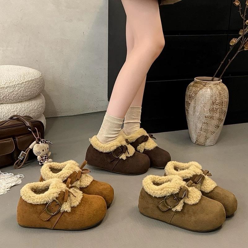  Giày da lộn viền lông ấm sang chảnh có ba màu nữ 
