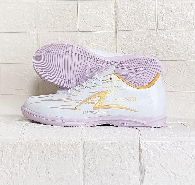 Product Introduction of Sepatu Futsal Specs Reborn White Gold Terbaru dan bisa COD 10