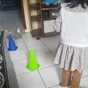 Mainan Edukasi Anak Motoric Play Cone Rintangan Olahraga, Kerucut Rintangan Latihan Sepak Bola Lari, Sport Cone Toys
