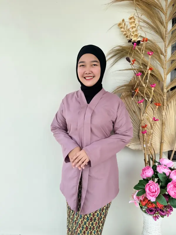 Kebaya Wanita Madura Kartini Tradisional Modern Tangan Panjang Kekinian Bahan Katun Mikro Premium 1