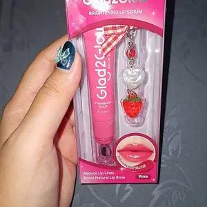 【Buy 5 Get 6】Glad2Glow GLASS SKIN SET -Brightening Moisturizer+Niacinamide Cleanser+Brightening Serum+Peeling serum+Retinol moisturizer+Free Gift For Micellar Water+ skincare memutihkan dan glowing scinker memutihkan wajah skincare