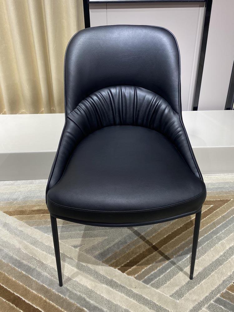 Product Introduction of Leather art dining chairs, hotel backrests, Italian luxury dining chairs, coffee shops, family restaurants, new leisure chairs 1
