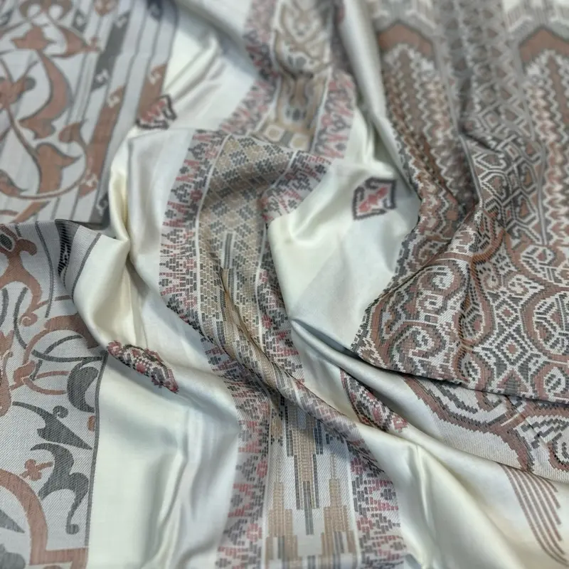 Sarung BHS Khusus Putih Excellent Gold JGQ JGP JGH JGF SGF SCA New By Mekkah Madinah Sarung BHS Khusus Putih Excellent Gold JGQ JGP JGH JGF SGF SCA New By Mekkah Madinah