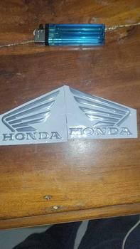 Product Review of Emblem Timbul Honda Click/Vario 125i - Vario 2 Buah, 125i 2 Buah, Esp+ 1 Buah, Real Pick - Motorcycle Aksesoris from ** ** ** 3