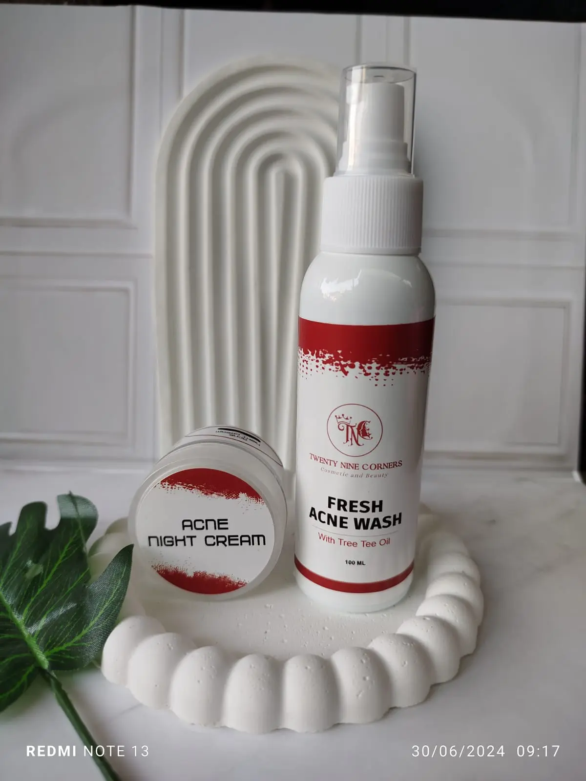 TNC Twenty Nine Corners  Paket EKONOMIS Sabun/Toner dan Krim Malam isi 2 macam Mencerahkan