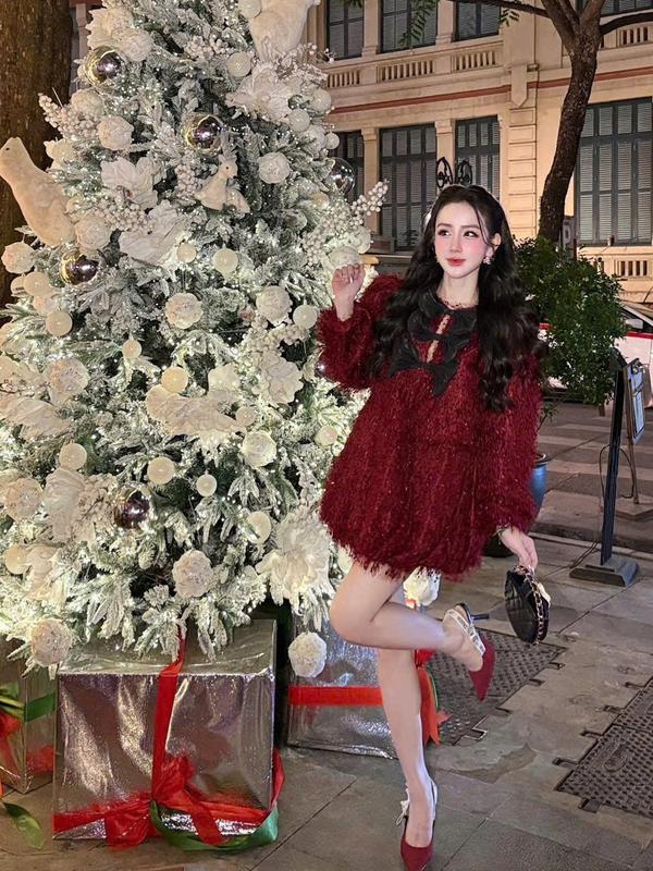   Kèm quần  Đầm lông tơ mềm dáng suông đính nơ cổ đồ noel nữ váy xinh sang chảnh 