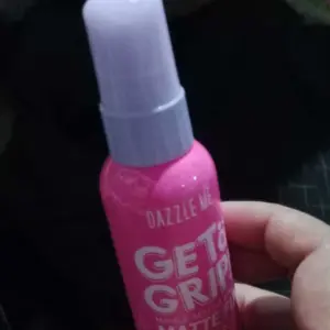 [POPBELA Best Setting Spray 2024 Winner] BPOM DAZZLE ME Get a Grip! Makeup Setting Spray Dewy Fix Beauty Protecting 4 X Hydrating Makeup Mist Flawless Lightening Primer Water Tahan 24 JAM
