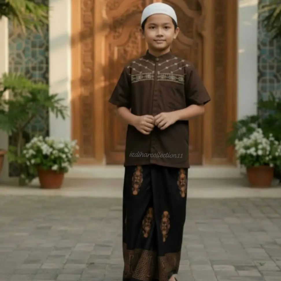 Mahogany Sarung Hitam