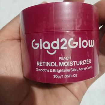Product Review of GLAD2GLOW Peach Retinol Moisturizer 30 gram dengan Retinol & HPR untuk Memudarkan Garis Halus dan Kerutan from Y**🥰 0