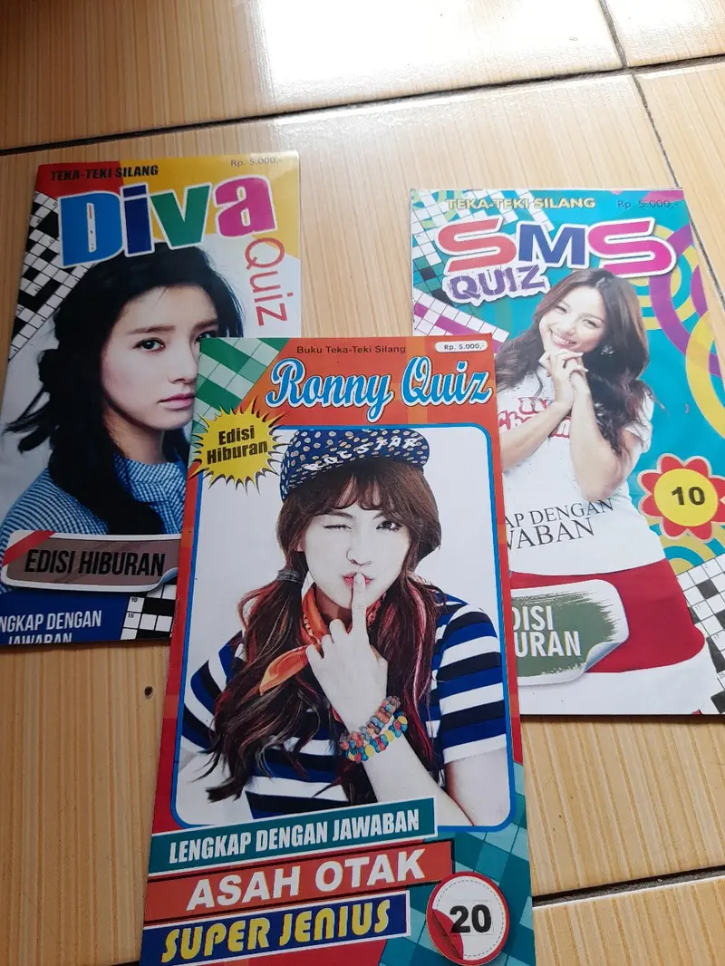 Qiz hayajonlanadi va beradi Qiz hayajonlanadi va beradi