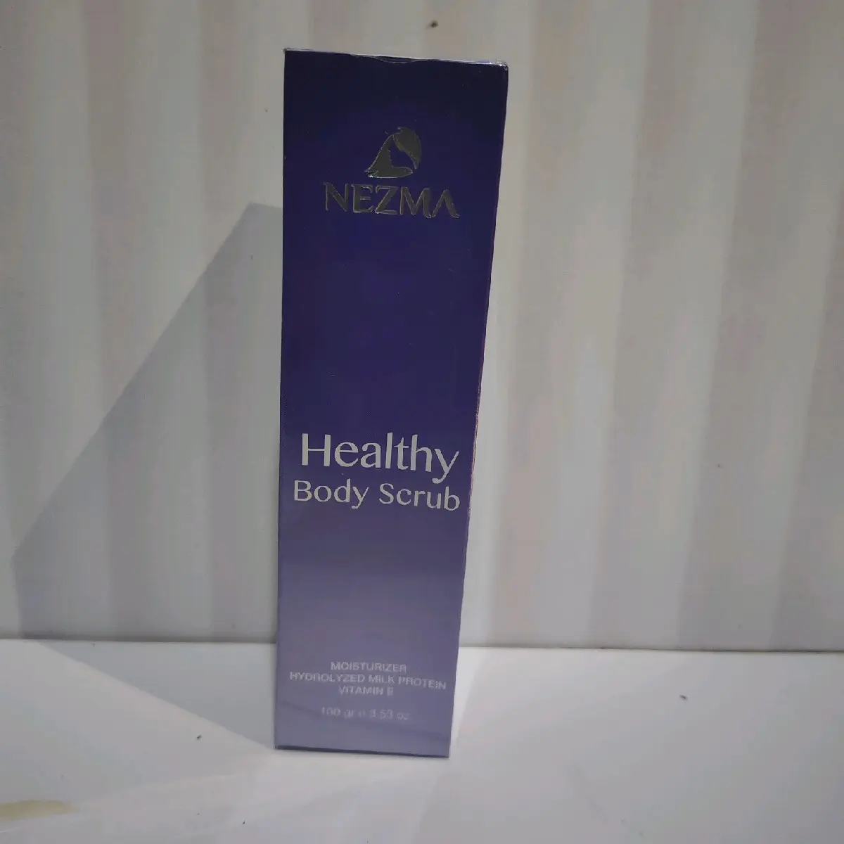 healthy body scrub+ body smooth  (lulur badan)  nezma rmc sby