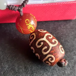 kalung tibet corak lingkar batu ommanipadmehum