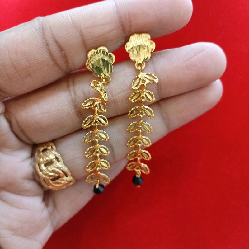 long earring with crystal(NOT916) Readystock - TikTok Shop Malaysia