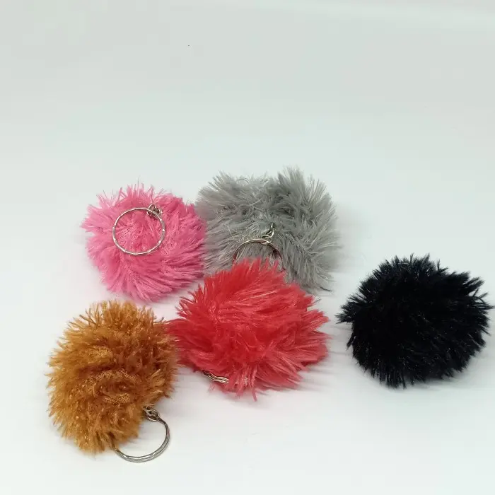 Gantungan Kunci PomPom - Gantungan Serbaguna Lucu Murah 2