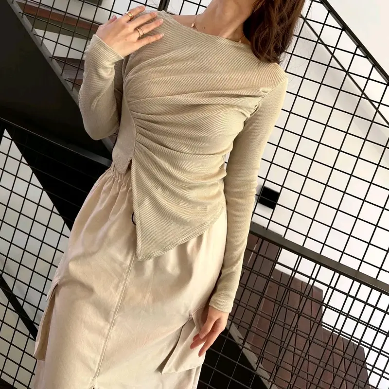 Nay' Blouse Knit Crop Top / Kaos Wanita /Atasan Wanita Tangan Panjang Polos 4