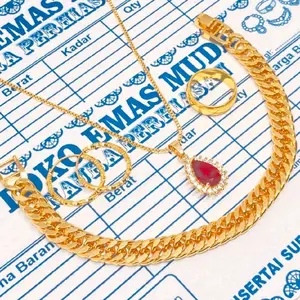 Set Perhiasan Wanita Dewasa Kalung liontin Permata Merah Gelang Cincin Dan Anting Spiral Titanium Anti Luntur Terlaris Murah