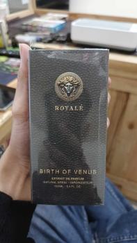 Product Review of ROYALE FRAGRANCE Extrait De Parfum Wangi Awet Tahan Lama Mewah Maskulin Berkelas 100 ML from P**Z 0