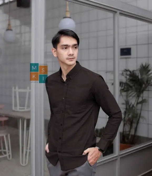 Kemeja Mahogany Dak Brown Lengan Panjang Casual Atasan Katun