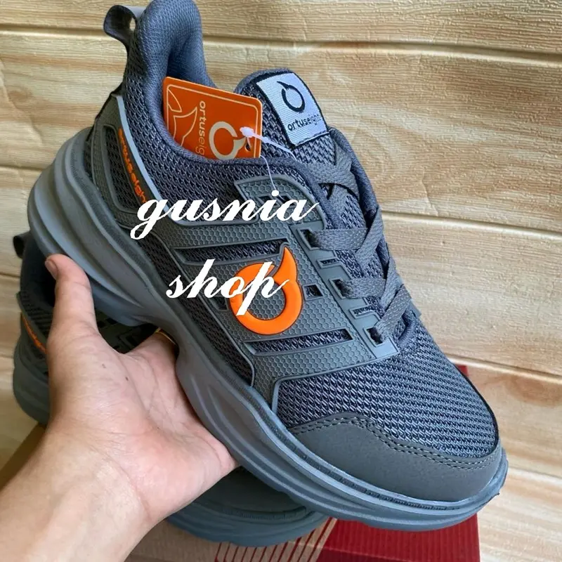 Sepatu running pria dan wanita, sepatu olahraga sneakers terbaru, sepatu sekolah, sepatu joging, dll 6