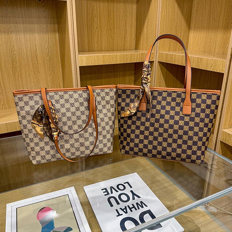 Product Introduction of SanML Handbag, New Fashion Printed Large Capacity Tote Bag Best Selling Classic Style 4